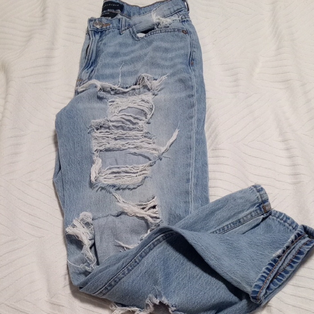 Aeropostale White Ruched Crop Top - Picture 2 of 10